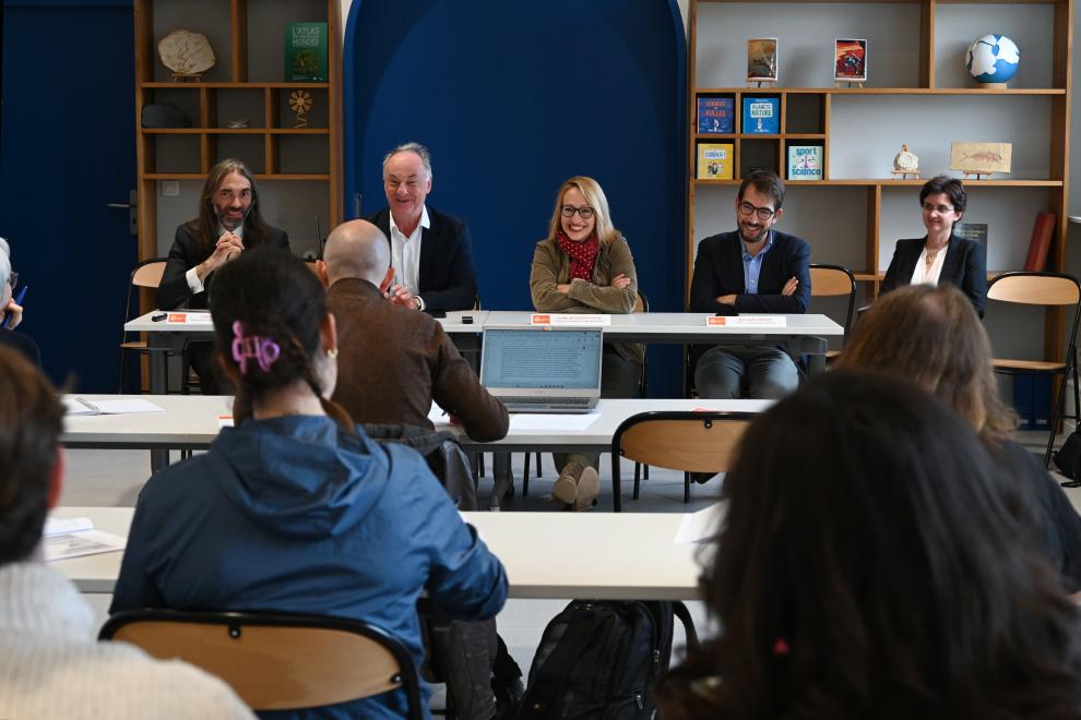 Conf��rence de presse